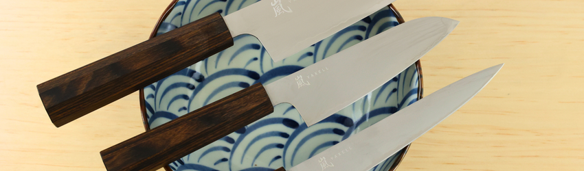 Couteaux de cuisine japonais Yaxell
